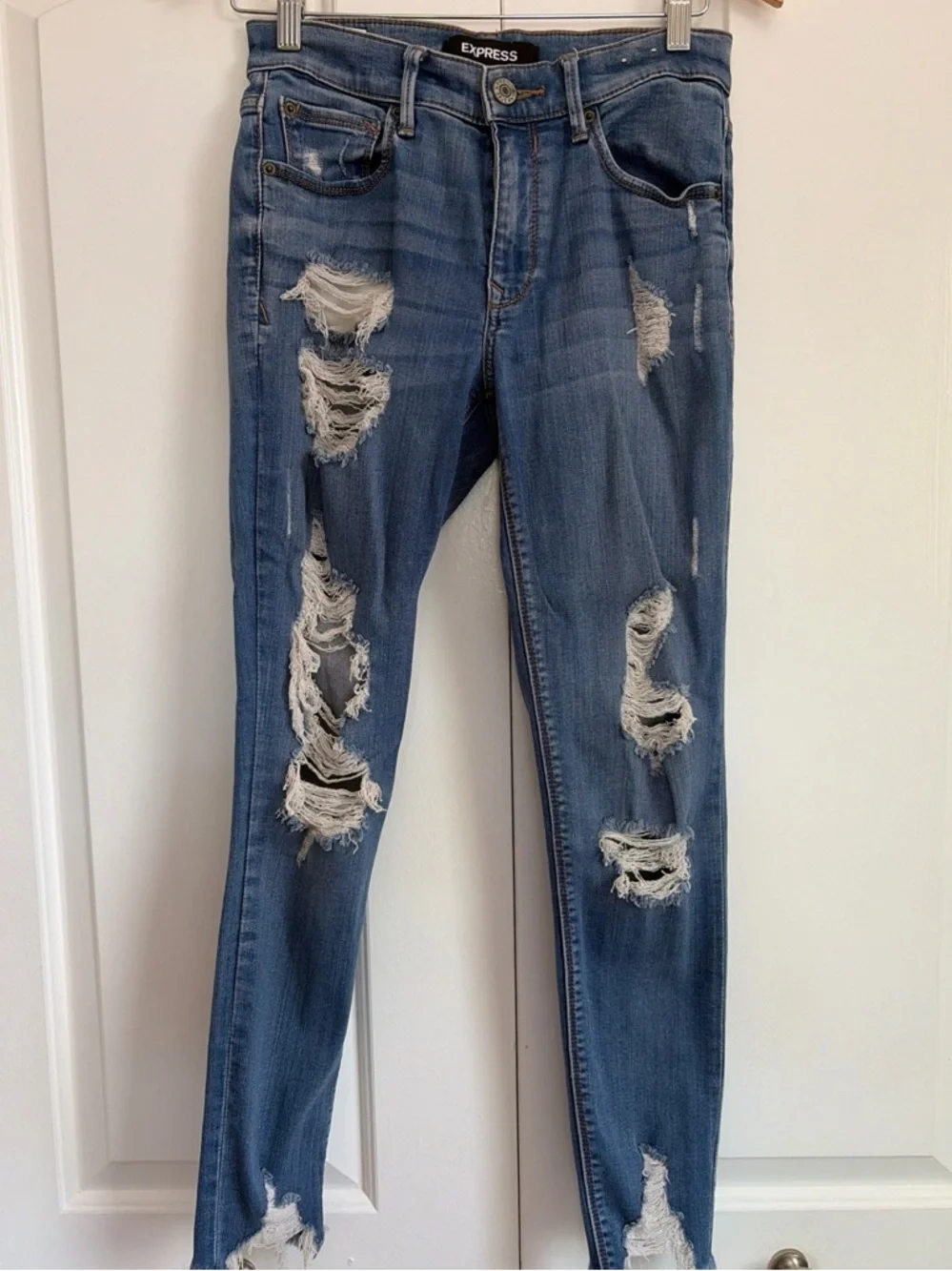 Express Jeans Bundle Women Size 4 Skinny Mid Rise Distressed Denim 2 Pair - Picture 11 of 16